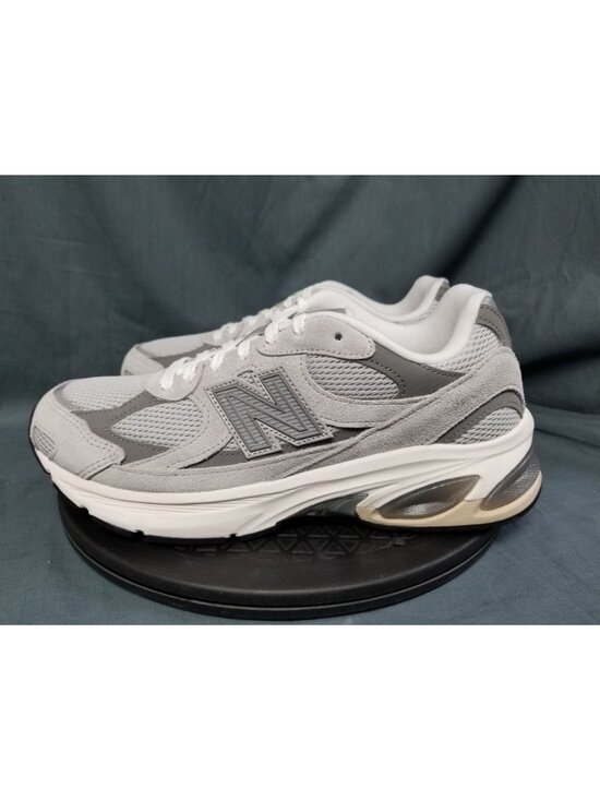 New Balance 2010 White Grey Sneakers U201011N Men\'s Size 8.5 NEW NO BOX!